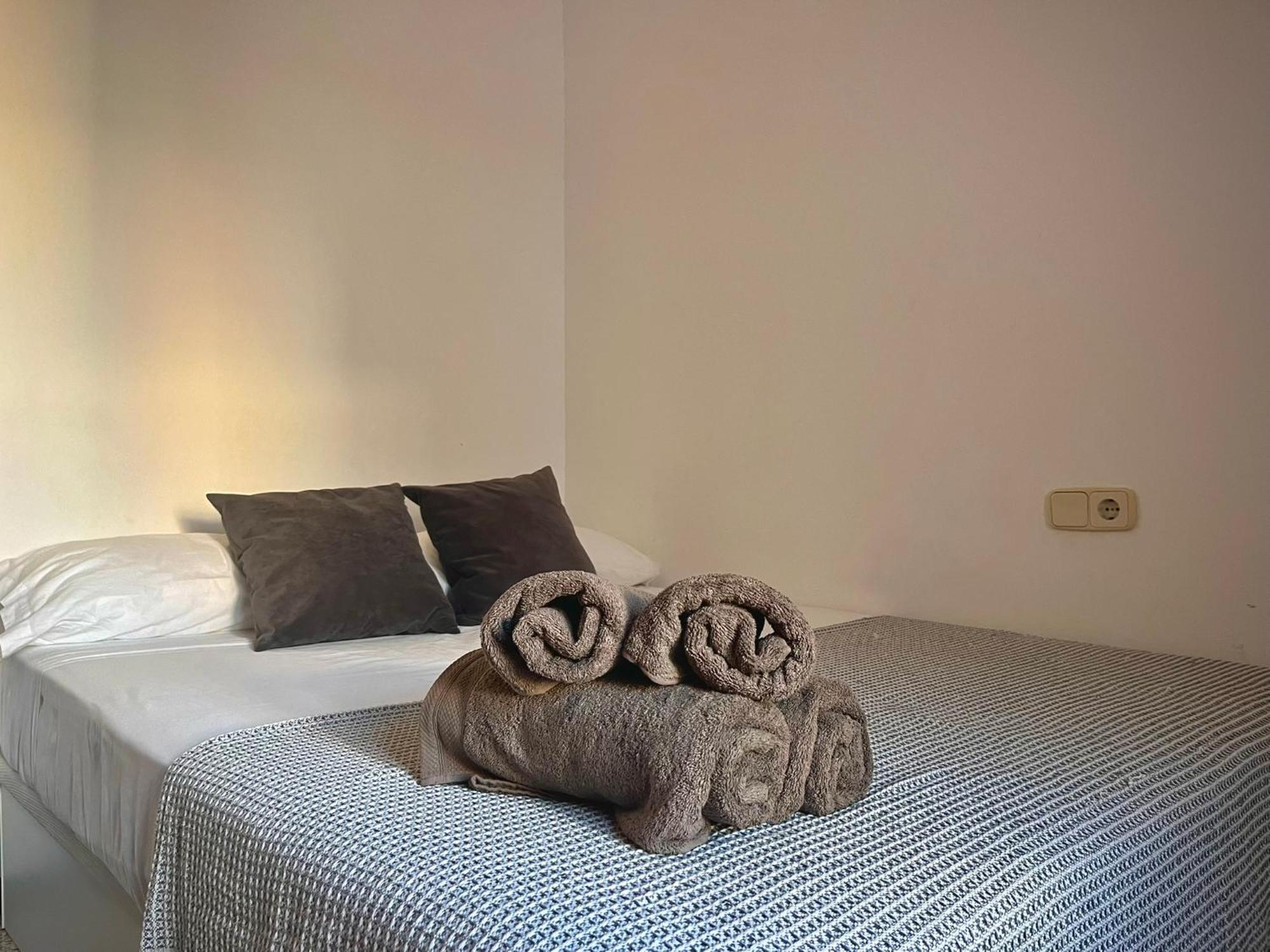 Apartamento Estacion De Portbou Ngoại thất bức ảnh